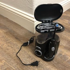 Waterpik Flosser